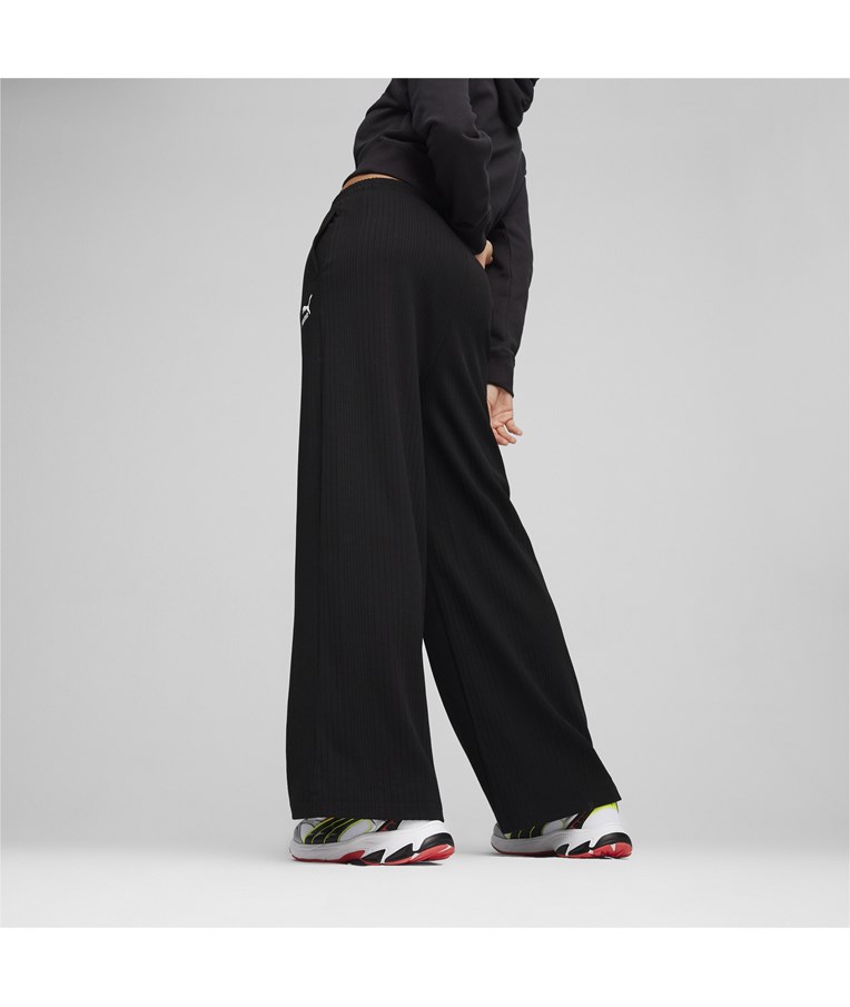 Ženske športne hlače PUMA CLASSICS Ribbed Relaxed Pants