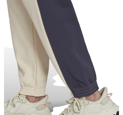 Ženske trendi hlače adidas Originals PANT