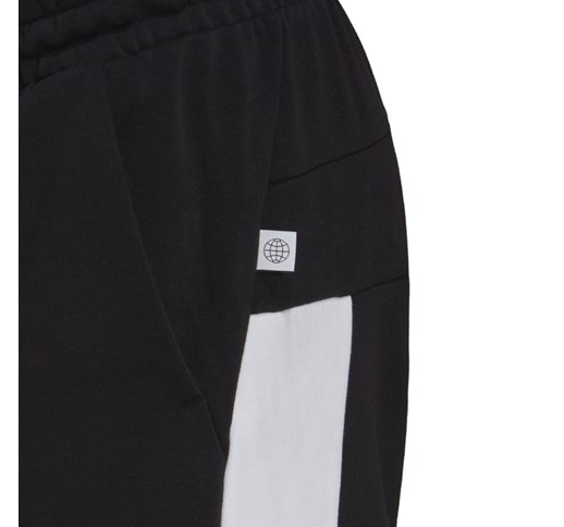 Moške kratke hlače adidas FUTURE ICONS EMBROIDERED BADGE OF SPORT